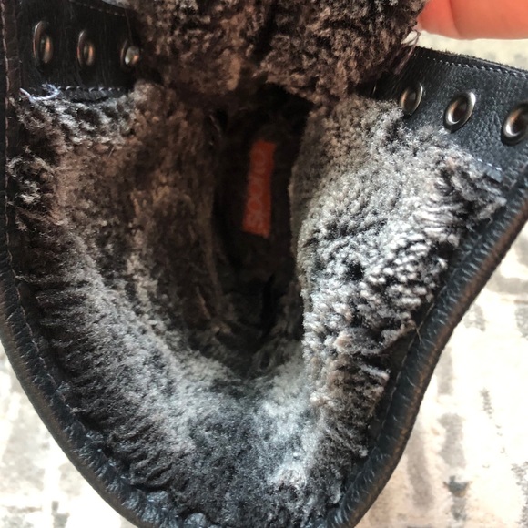 Winter boots - Picture 3 of 5